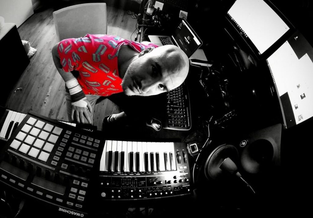 pmx soundz studio